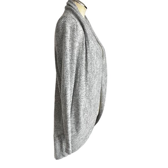 Aeropostale Cardigan PS Grey Round Hem Womens Open Front Sweater Sz Petite Small - Picture 3 of 10